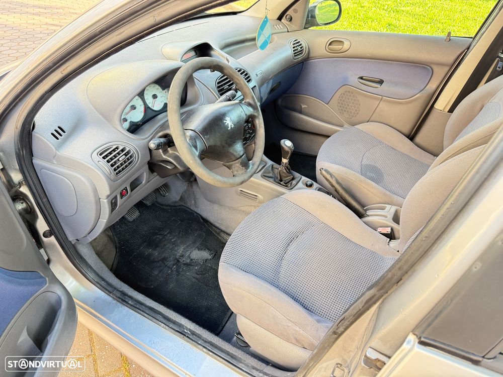 Peugeot 206 1.1 Color Line - 9