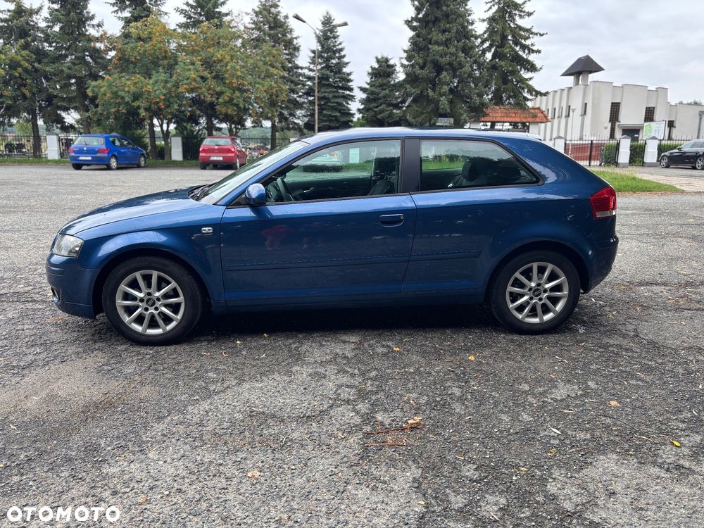 Audi A3 3-drzwiowe 1.6 Ambiente - 3