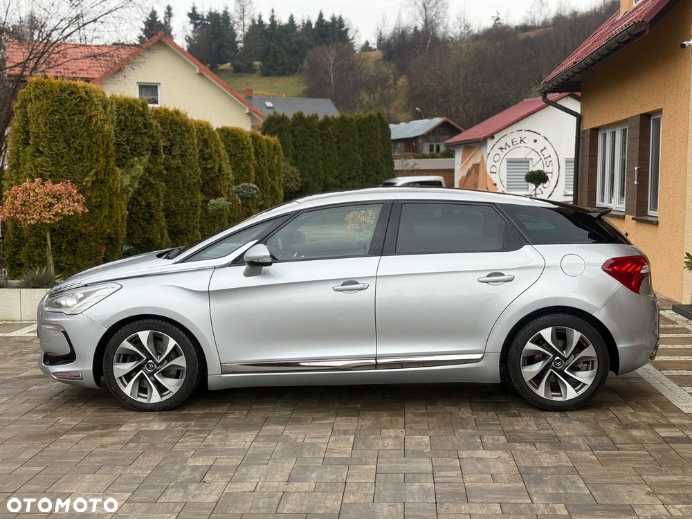 Citroën DS5 THP 200 SportChic - 4