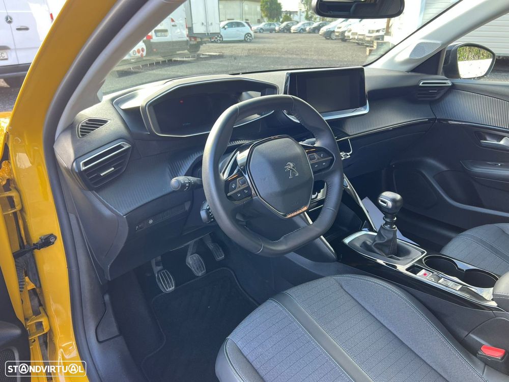 Peugeot 208 1.2 PureTech Allure - 7