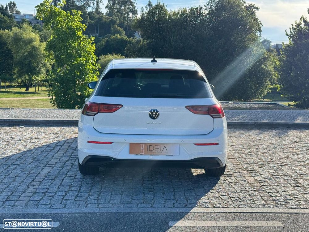 VW Golf - 5