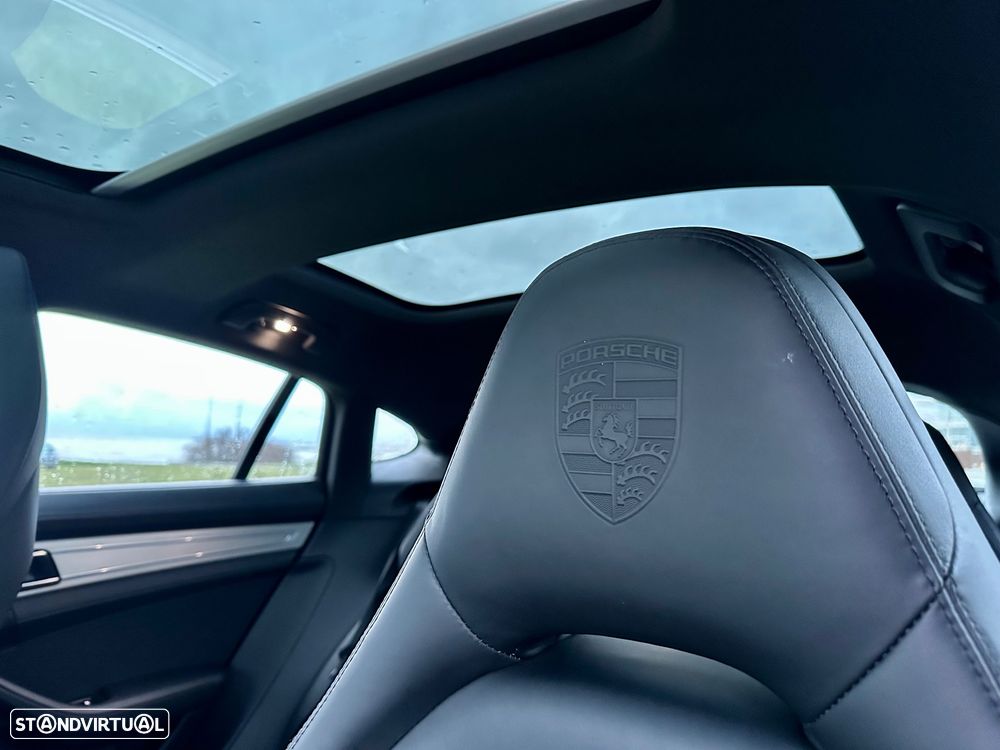 Porsche Panamera 4 S - 13