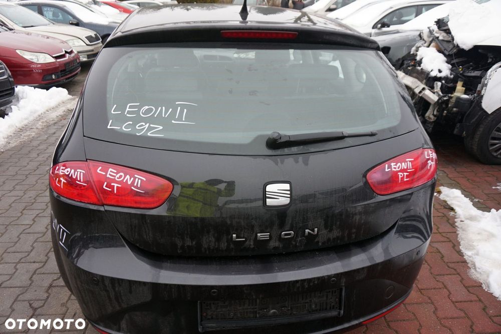 KLAPA BAGAŻNIKA TYLNA LEON II 1P1 LIFT 5D HB LC9Z  CZARNY SEAT 2009-2012 - 1