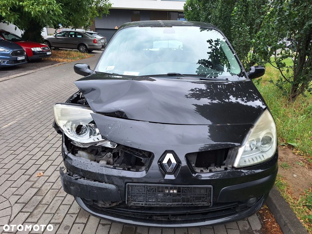 Renault Scenic 1.6 16V Authentique - 1