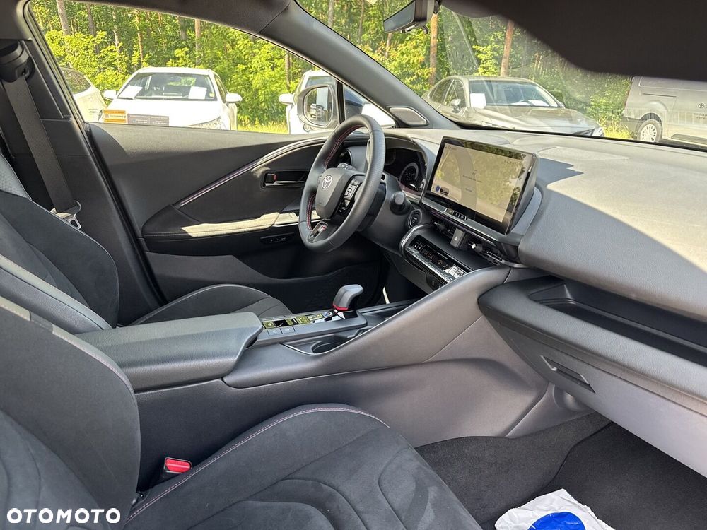 Toyota C-HR - 9
