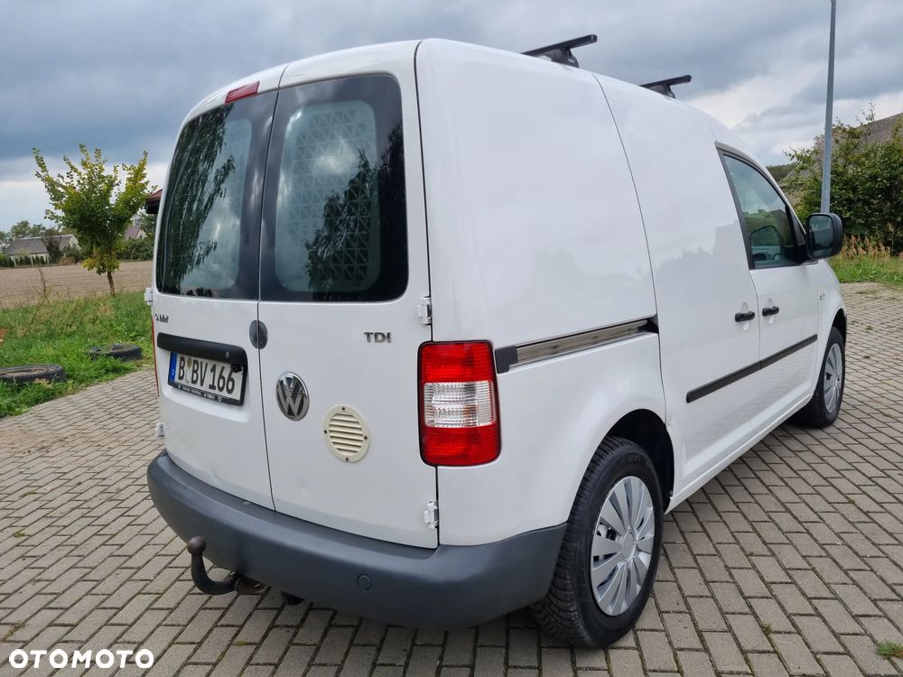 Volkswagen Caddy - 4