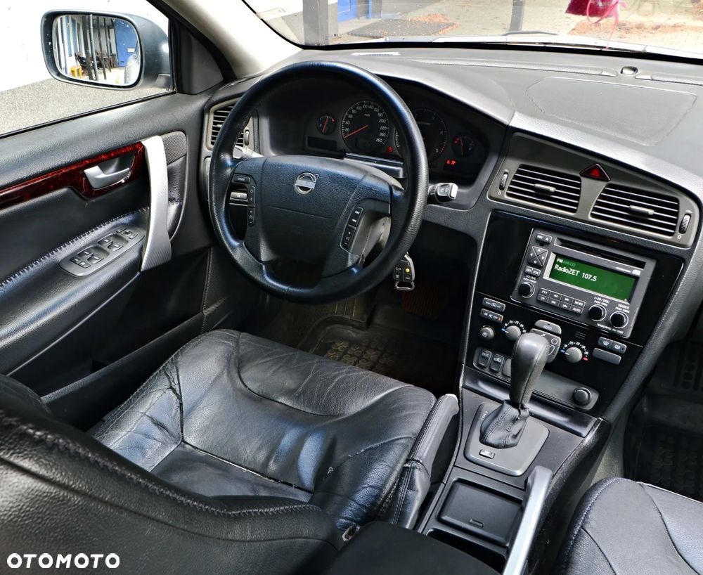 Volvo V70 2.4 D5 AWD - 5