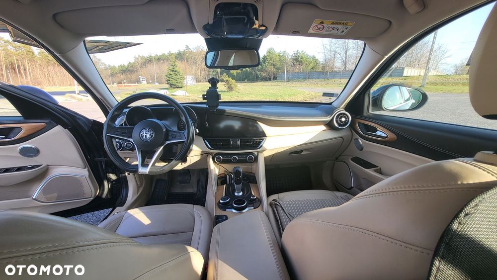 Alfa Romeo Giulia 2.0 Turbo Super - 7