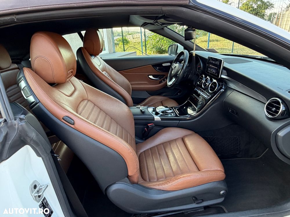 Mercedes-Benz C - 38