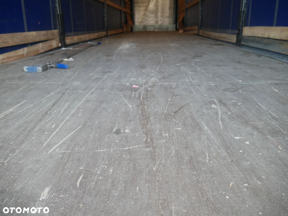 Schmitz Cargobull Trailer Curtainsider Sliding Roof Straight - 16