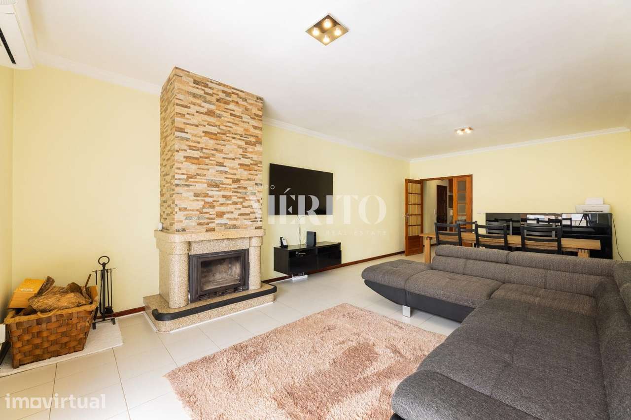 Apartamento T4 com garagem 1 carro - Grande imagem: 3/17
