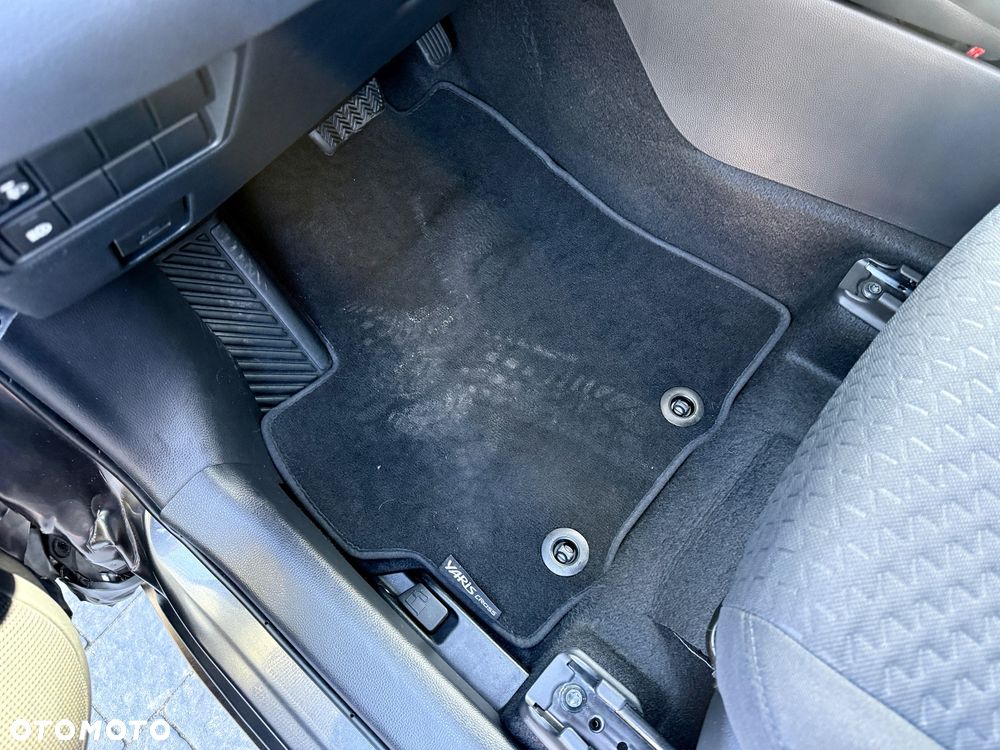 Toyota Yaris Cross 1.5 VVT-i Elegant - 30