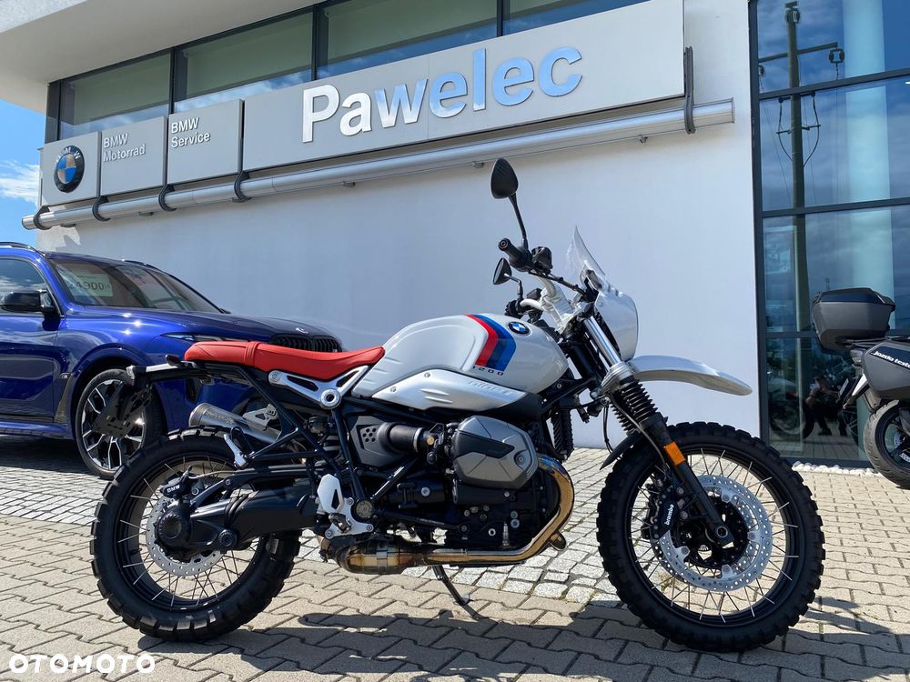 BMW R - 1