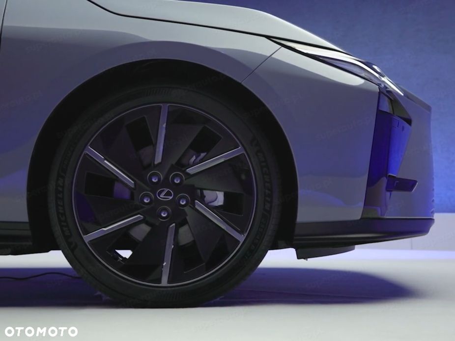 Lexus ES - 14