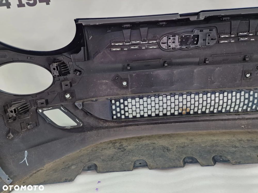 FIAT 500 E II ELECTRIC / ELEKTRYK 20- ZDERZAK PRZEDNI PRZÓD NA 6xPDC 6X PDC , NR 735714063 / 735714055 , + ZNACZEK , NR ZNACZKA 735710608 , NR AUKCJI NZ1376 - 31
