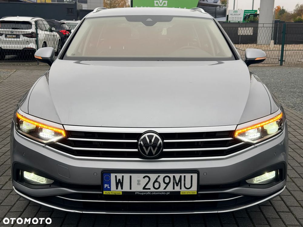 Volkswagen Passat 2.0 TDI SCR Style DSG - 2