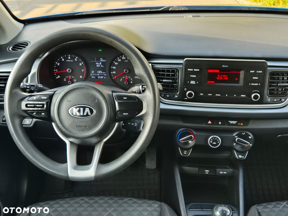 Kia Rio 1.2 L - 7