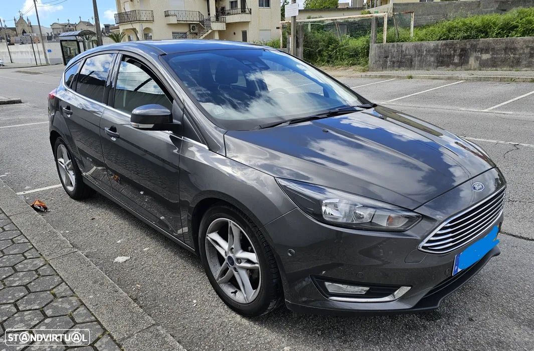 Ford Focus 1.5 TDCi Titanium - 1
