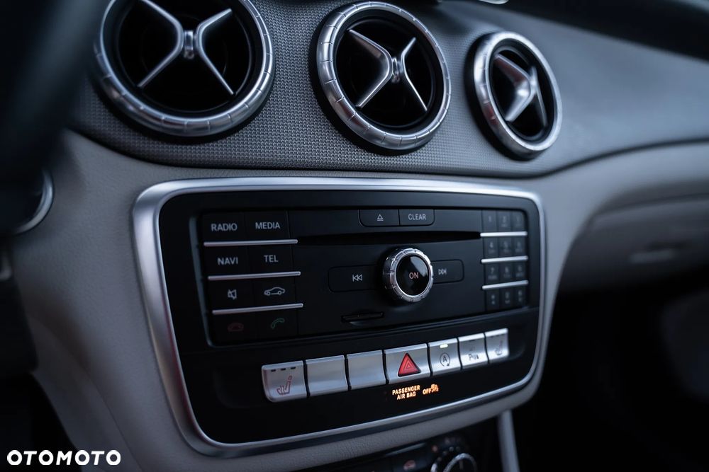 Mercedes-Benz CLA 200 (CDI) d Urban - 35