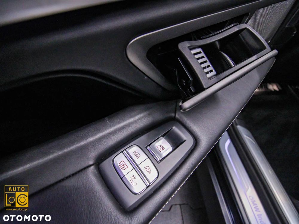BMW Seria 7 750Ld xDrive - 34