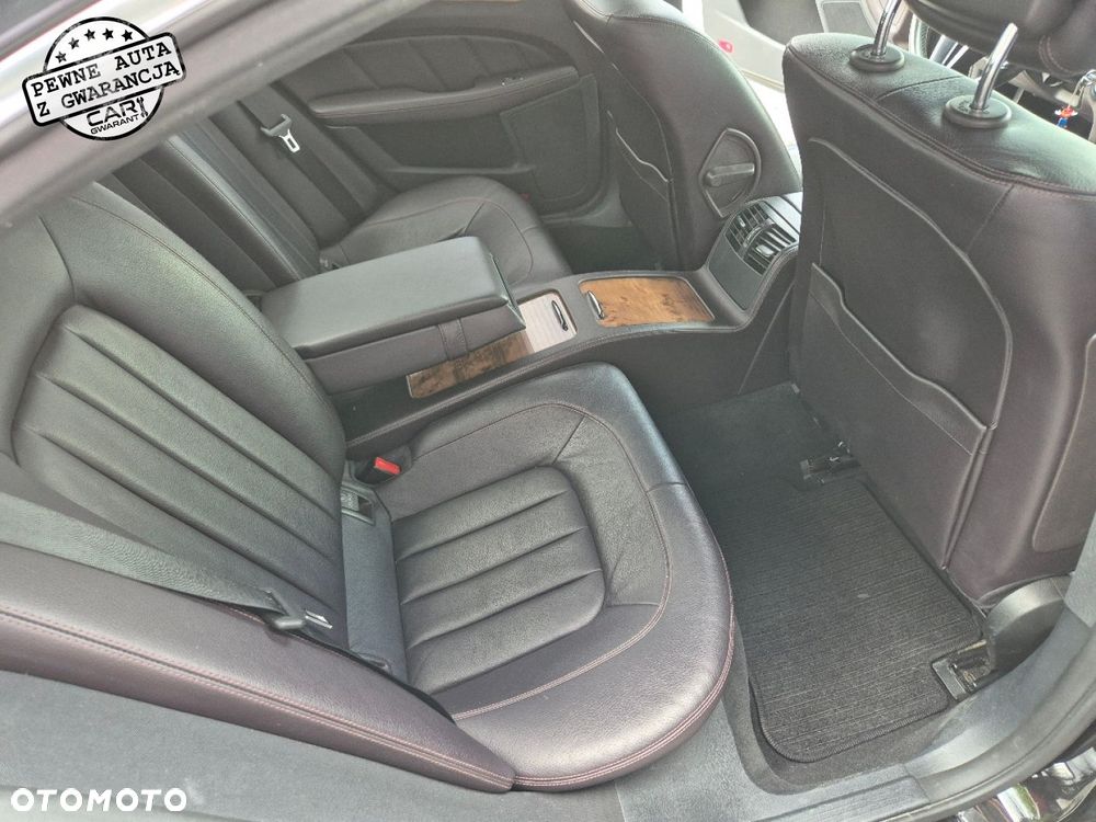 Mercedes-Benz CLS - 25