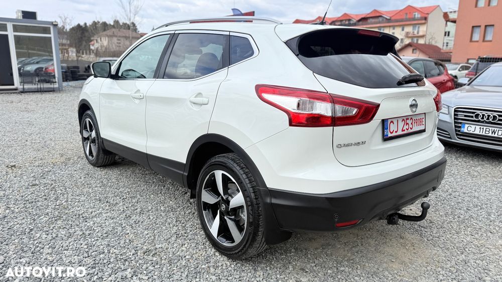 Nissan Qashqai 1.6 DIG-T N-Connecta - 19