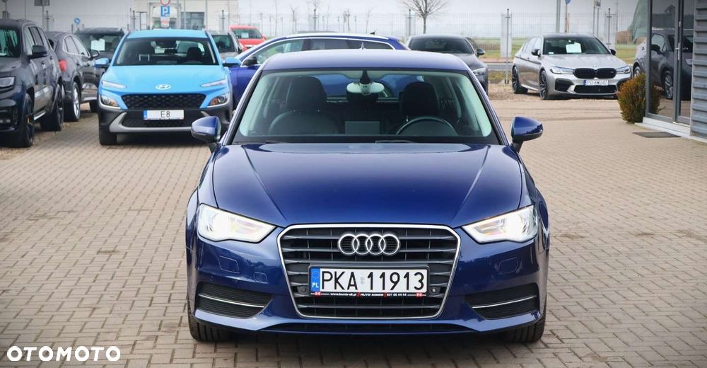 Audi A3 Sportback - 2