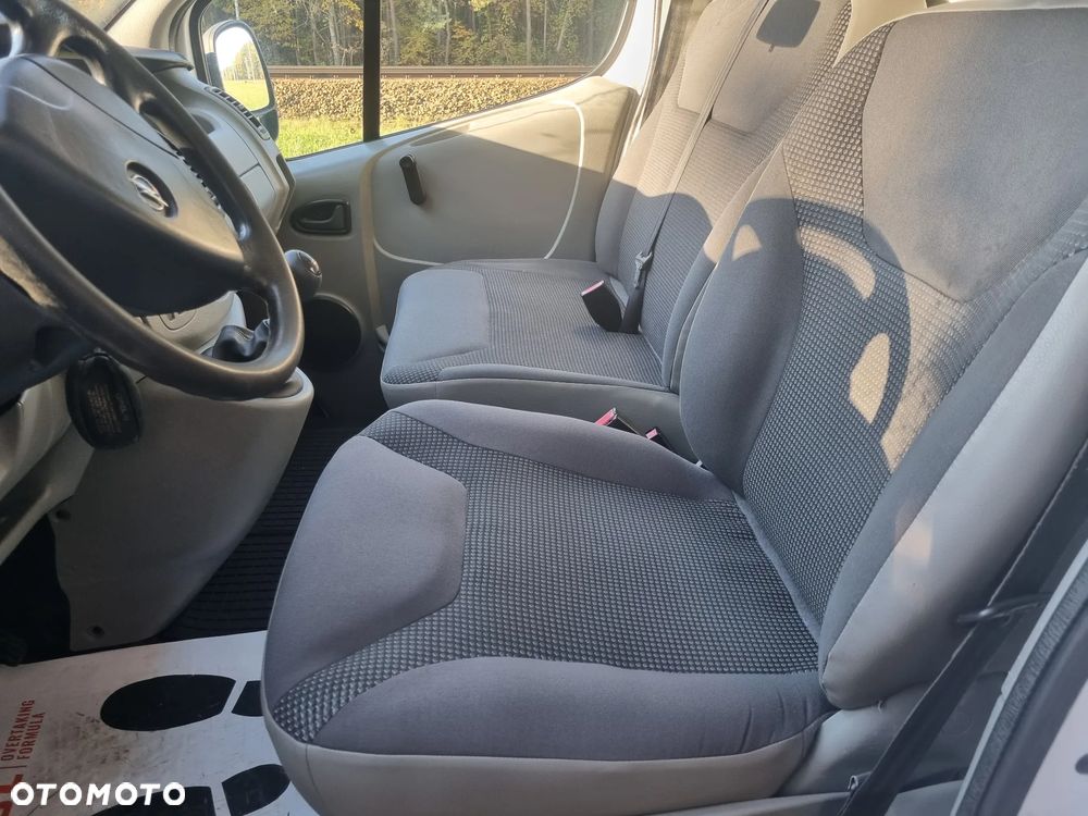 Opel Vivaro - 7