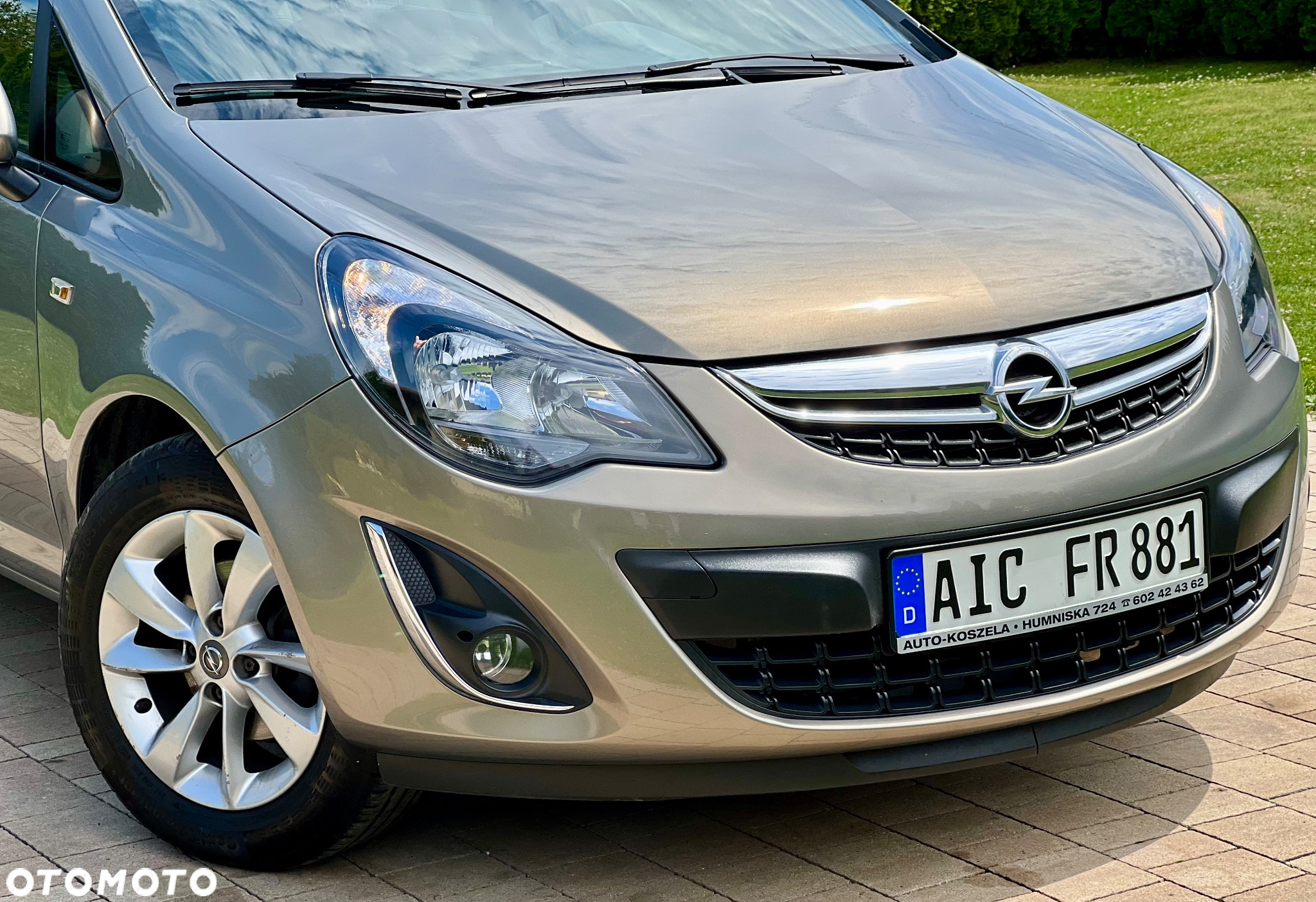 Opel Corsa 1.2 16V Enjoy - 16