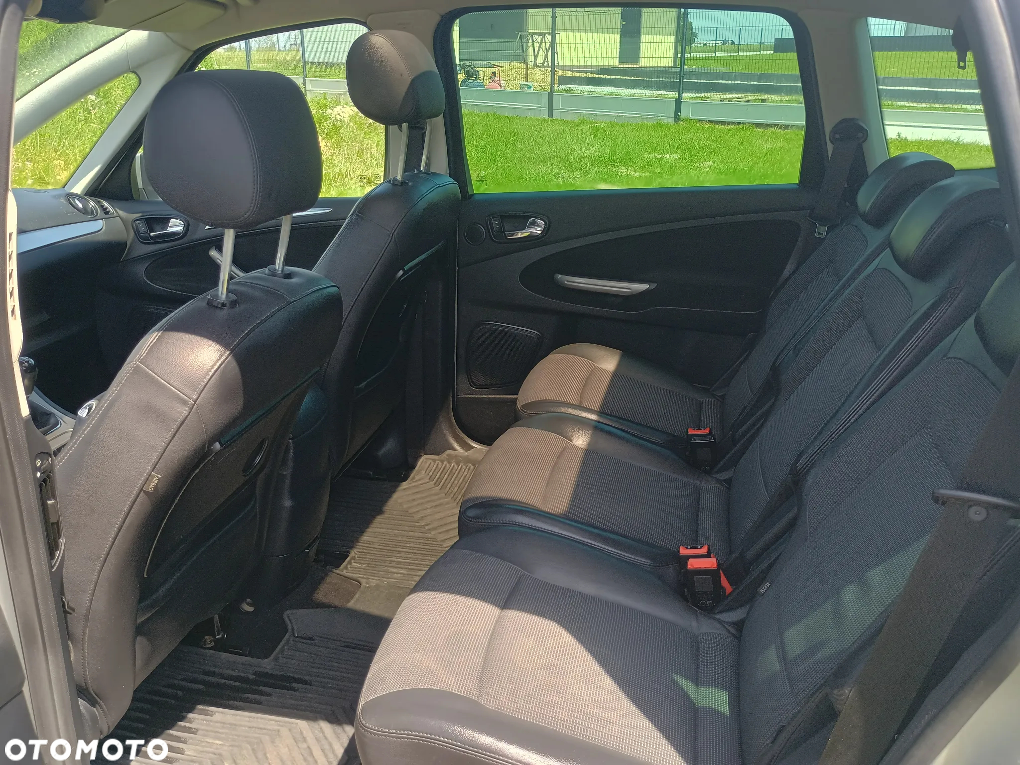 Ford S-Max - 4