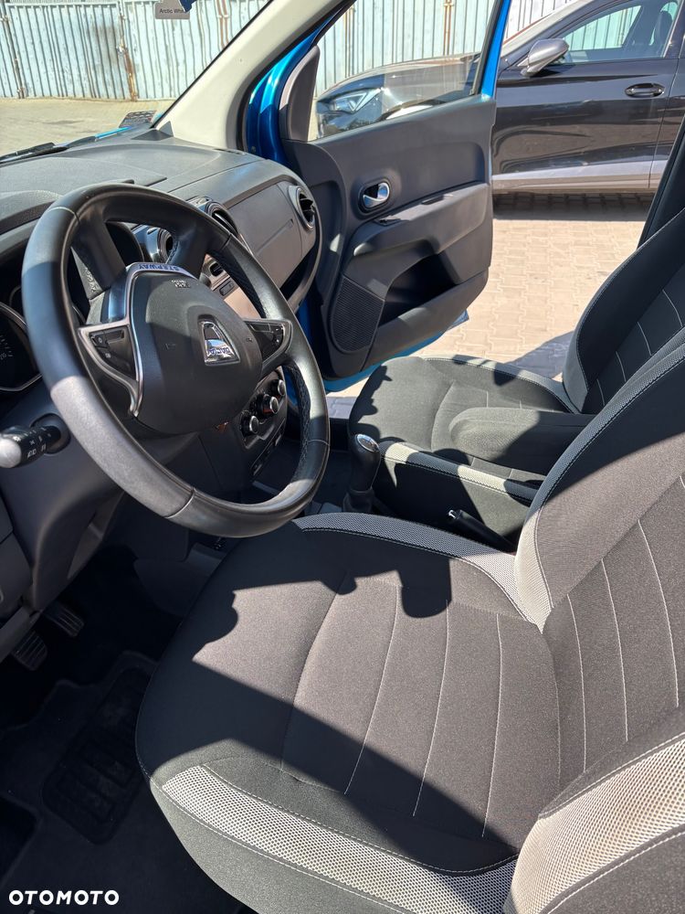 Dacia Lodgy 1.6 SCe Stepway S&S - 12