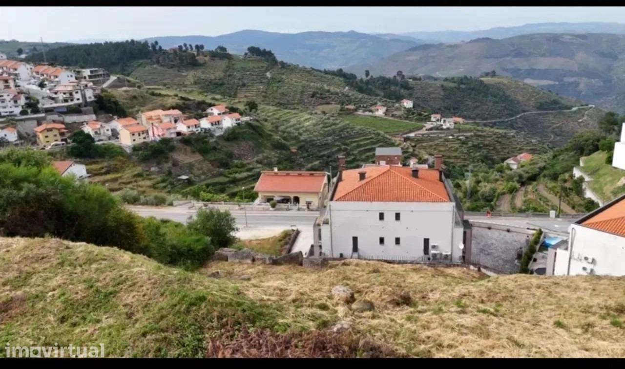 Terreno para construção na Vila de Tabuaço - Grande imagem: 5/6