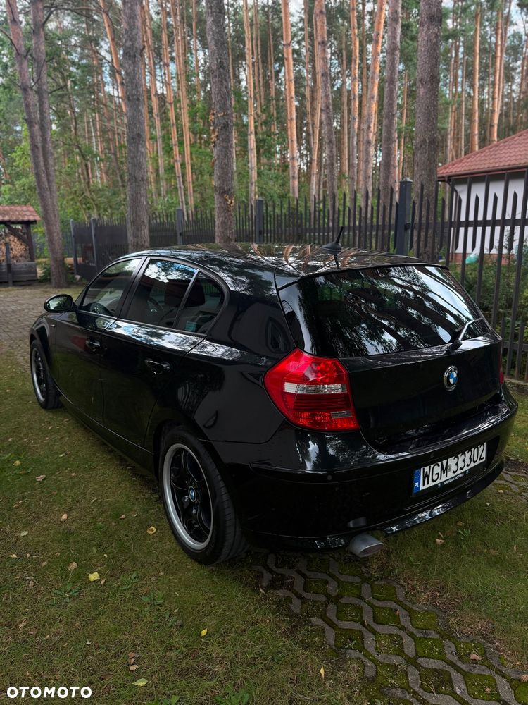BMW Seria 1 118d - 4