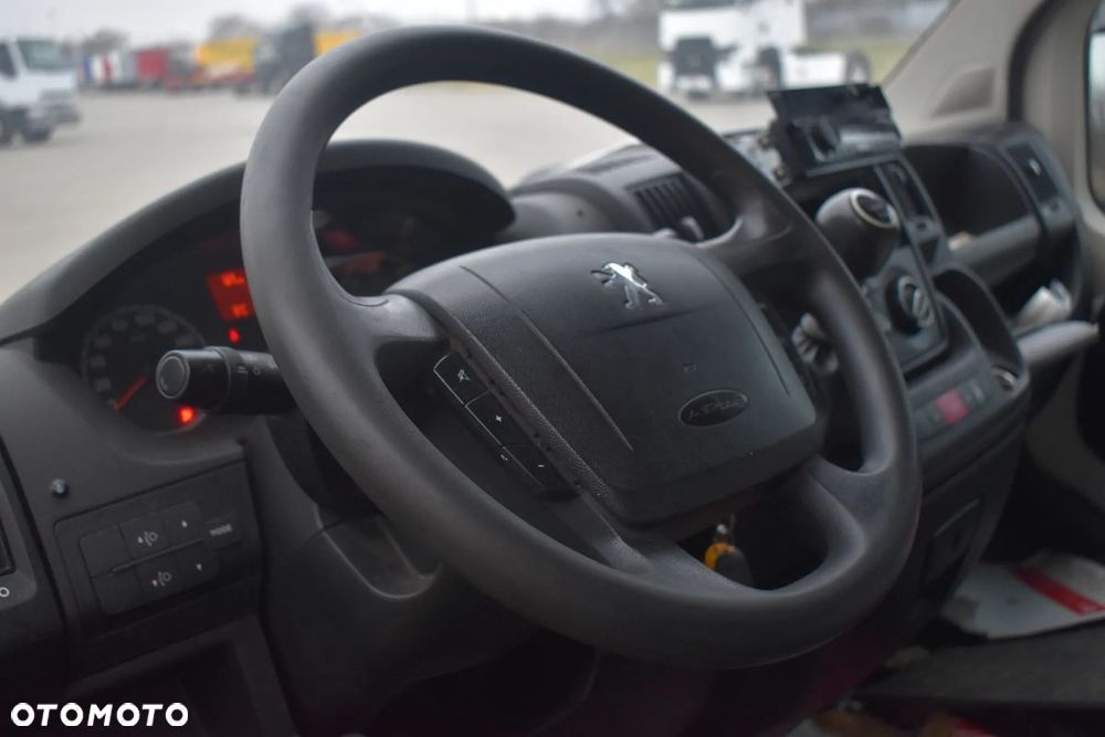 Peugeot Boxer - 17