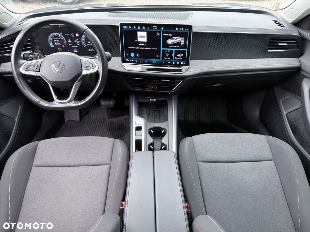 Volkswagen Passat 2024