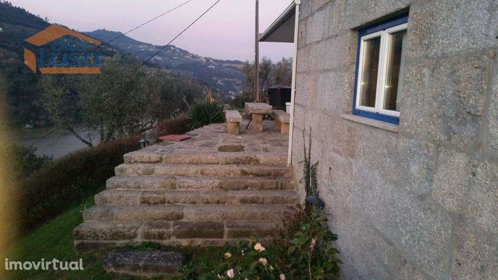 Moradia com vistas para o rio Douro - Resende - Grande imagem: 3/21