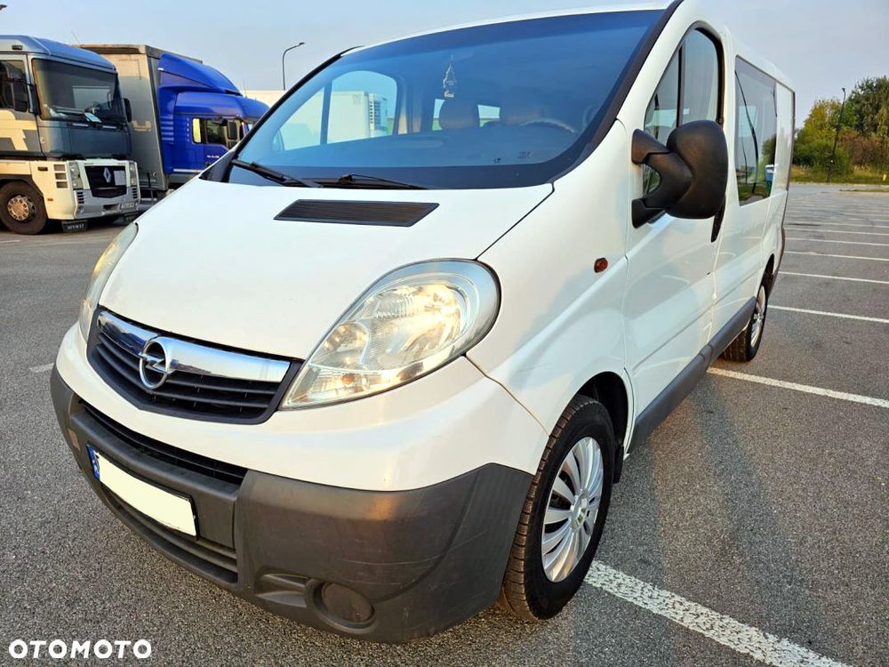 Opel Vivaro 2008 photo 3