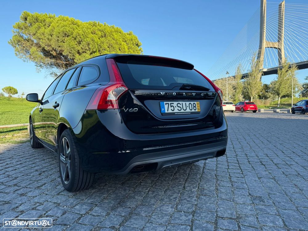 Volvo V60 2017 photo 3