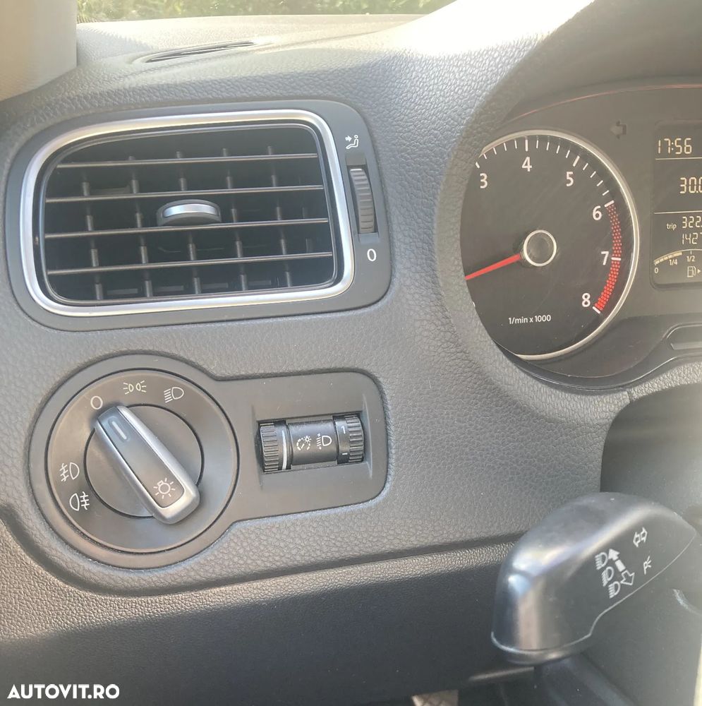 Volkswagen Polo 1.4 Higline - 11