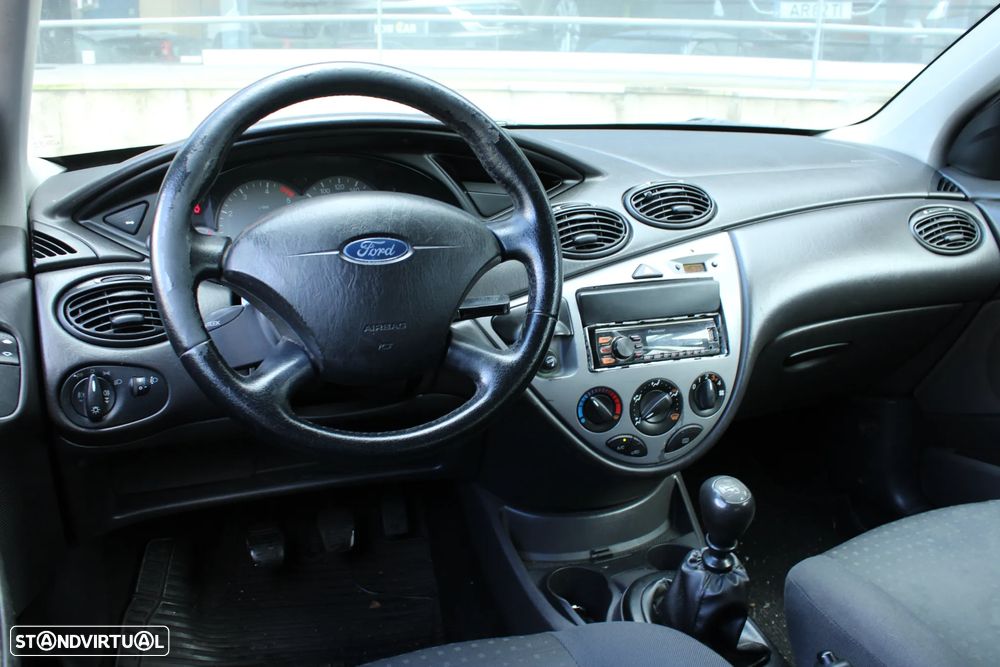 Ford Focus 1.8 TDdi Comfort - 3