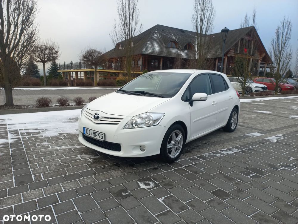 Toyota Auris 1.6 Life+ - 1