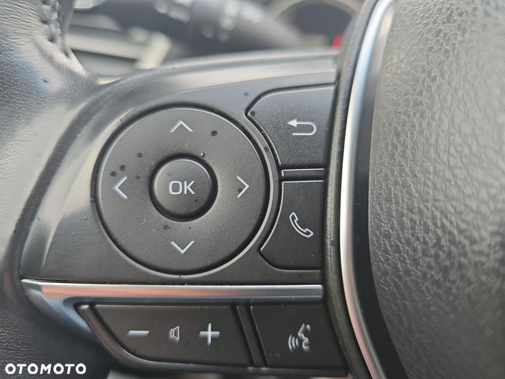 Toyota Camry 2.5 Hybrid Executive CVT - 27