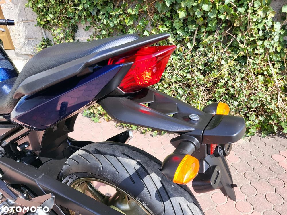Yamaha XJ - 16