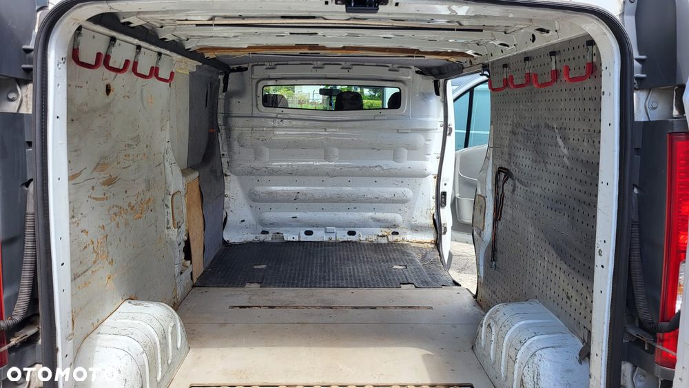 Opel Vivaro - 5
