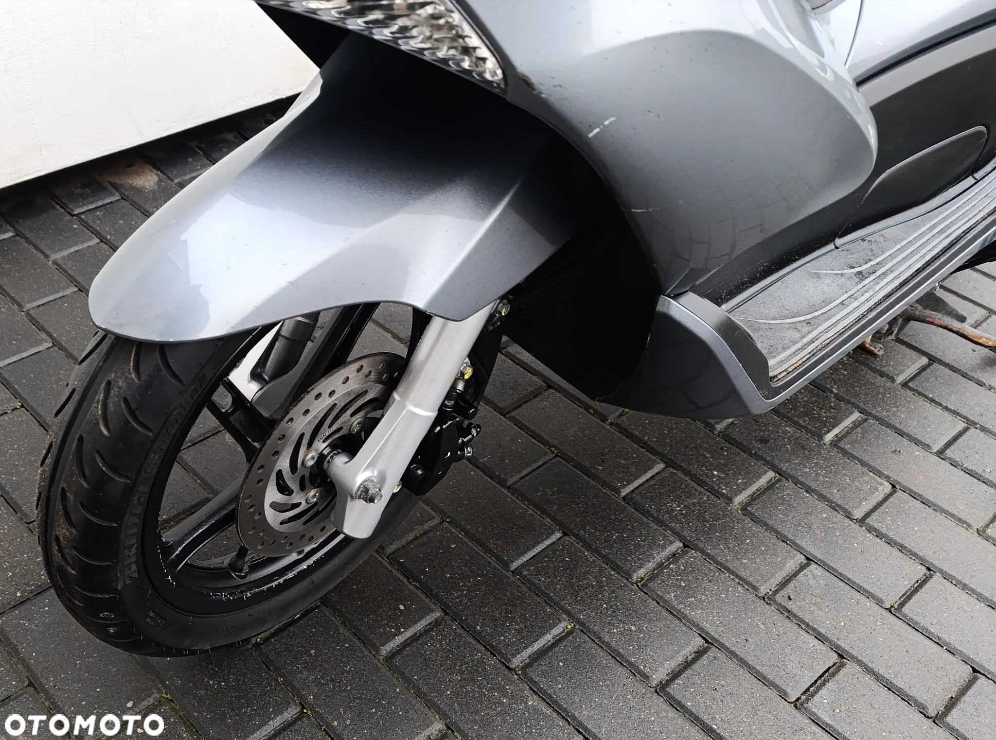 Honda PCX - 10
