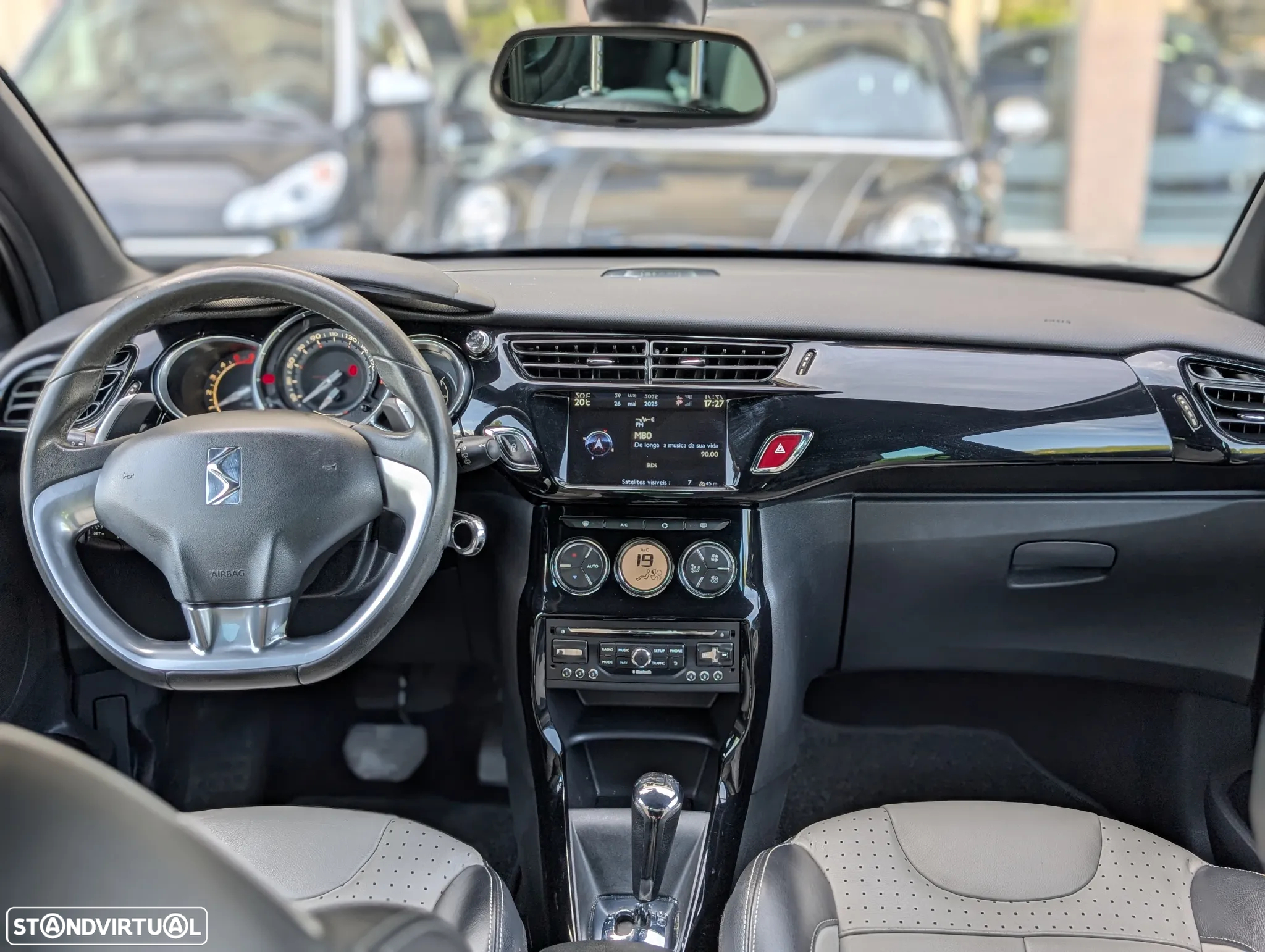 Citroën DS3 1.4 e-HDi Chic CMP - 10