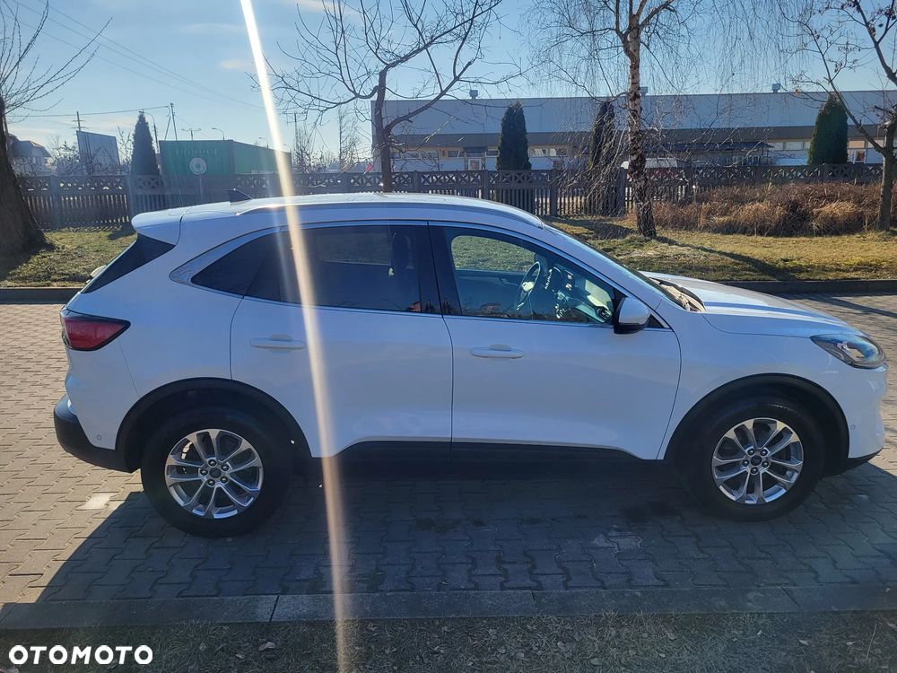 Ford Kuga - 8