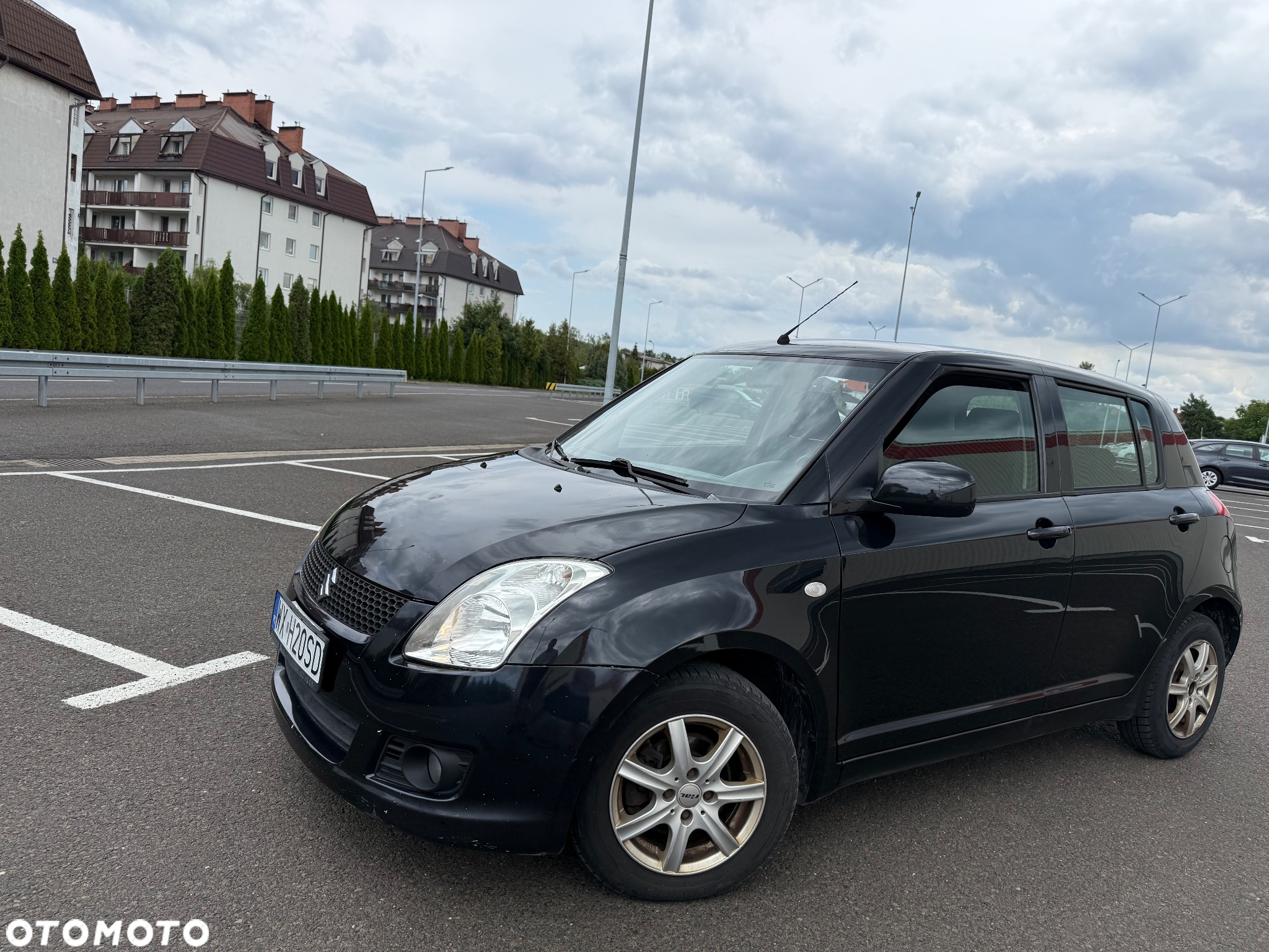 Suzuki Swift 1.3 DDiS 16v GLX DPF - 2