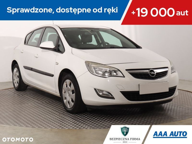Opel Astra - 2