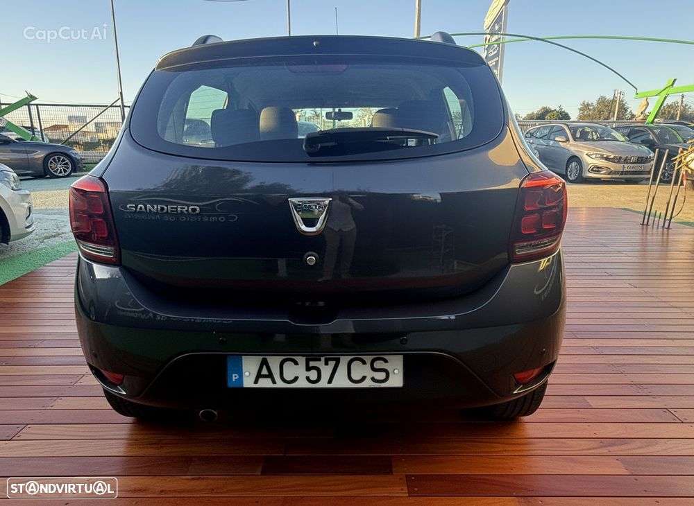 Dacia Sandero Stepway SCe 75 Essential - 11